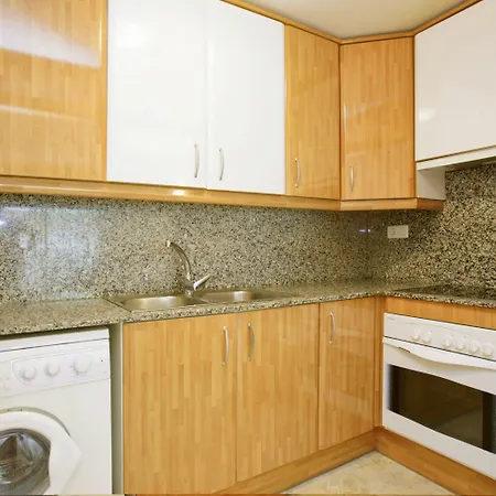 Ventura Park מלון 4*