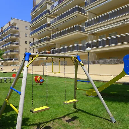Ventura Park 4* סאלו